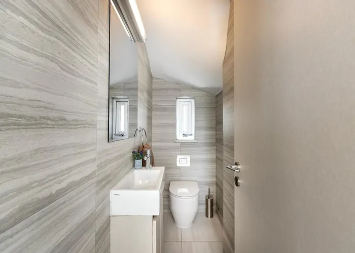 Zoe ヴィラ プロタラス