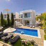 Villa Zoe *