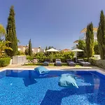 Villa Zoe