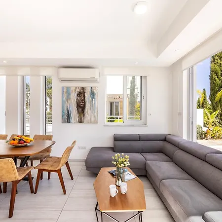 Sun Sea Villa *
